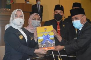Penyampaian Pidato Bupati dan Wakil Bupati Terpilih Kabupaten Musi Rawas